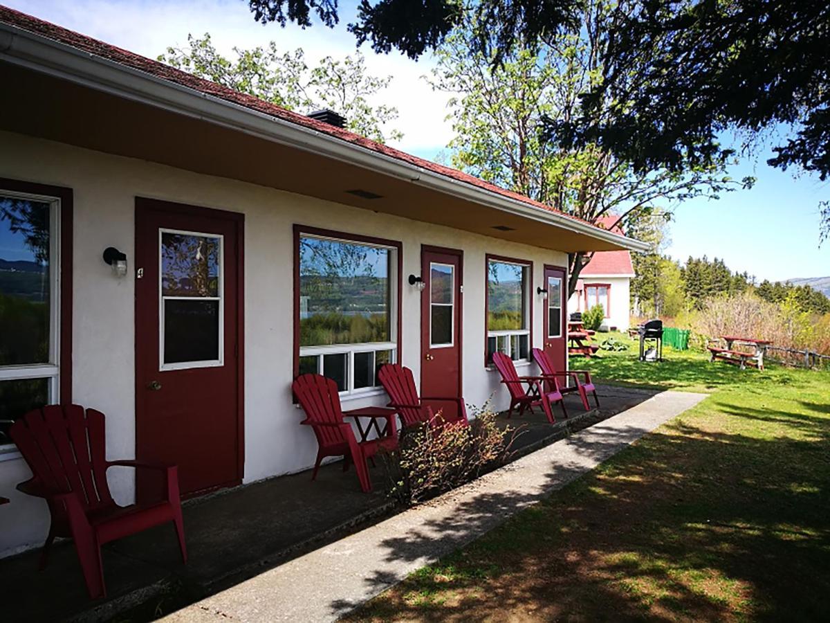 Auberge La Coudriere L'Isle-aux-Coudres Exterior foto