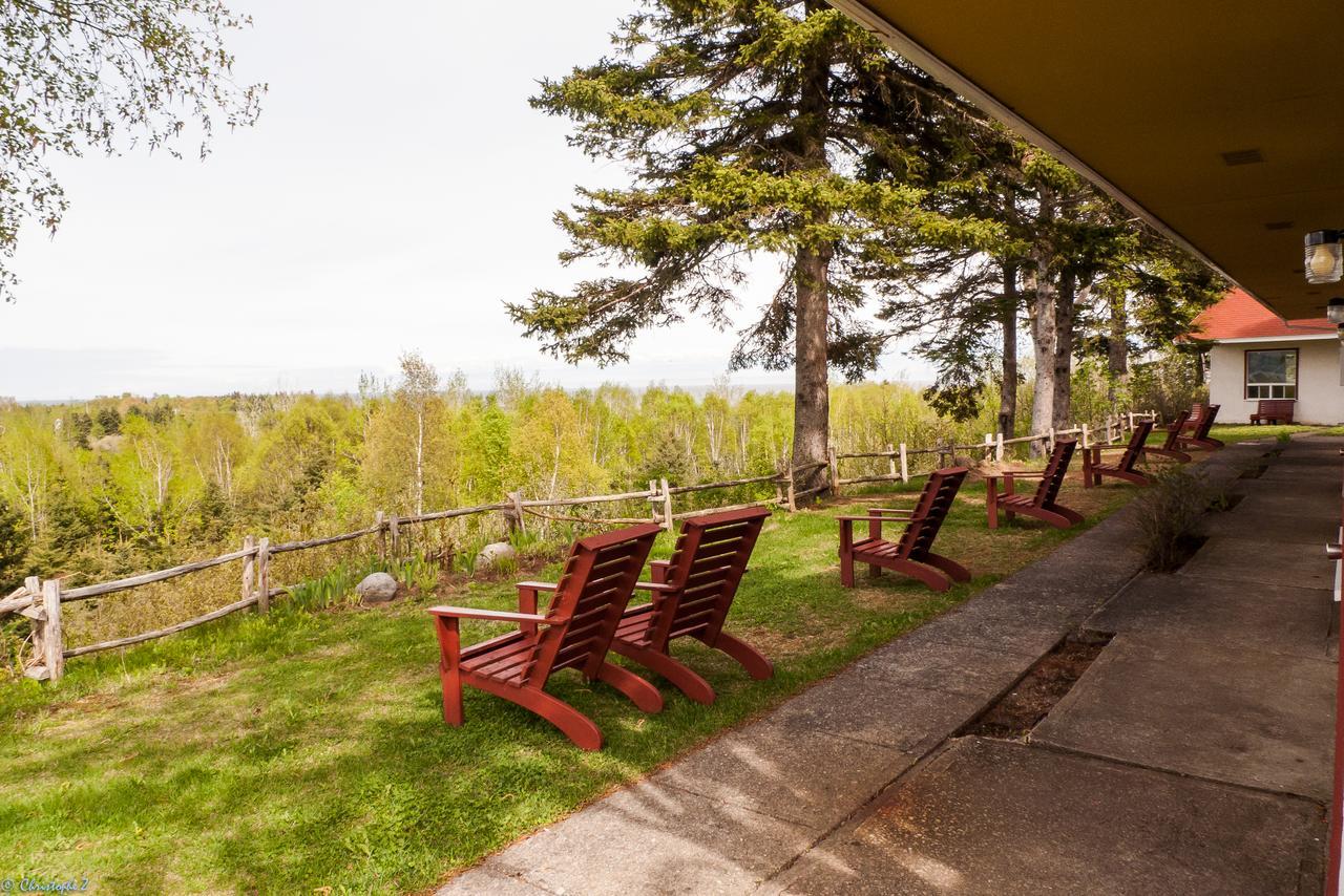 Auberge La Coudriere L'Isle-aux-Coudres Exterior foto